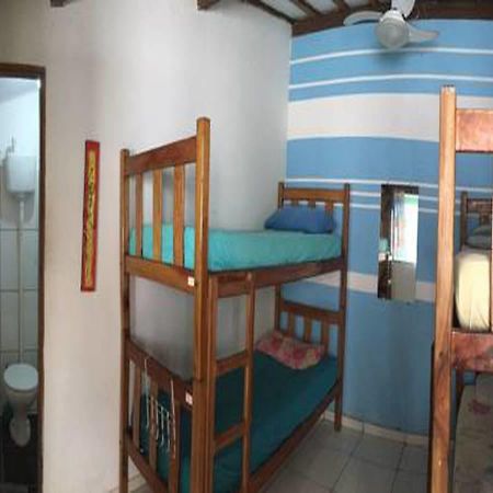 Bananas Hostel Итакаре Экстерьер фото